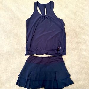 Lija tennis outfit size small. Color navy and hot pink